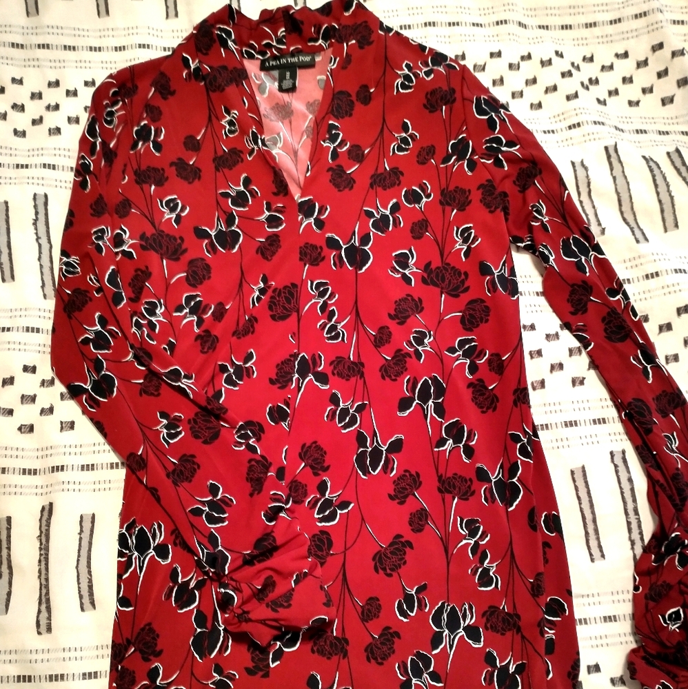 Red Long-Sleeved Top w/ Black Floral Print